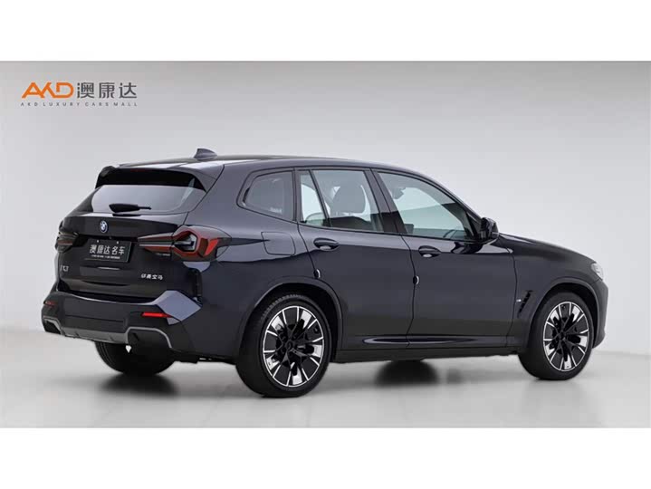 Фото 3 - BMW iX3