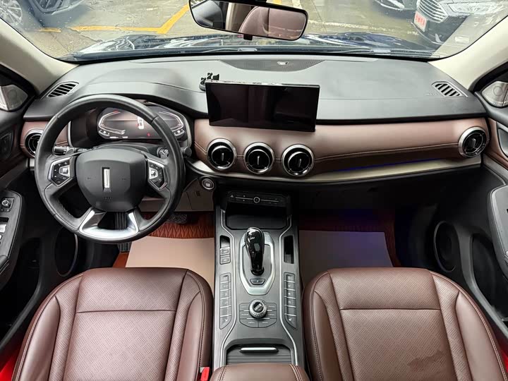 Фото 9 - Wey VV6