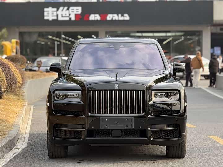 Фото 2 - Rolls-Royce Cullinan