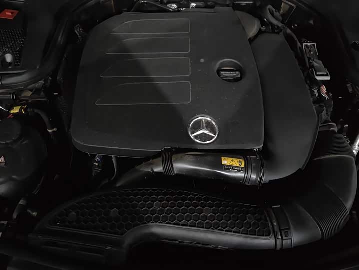 Фото 8 - Mercedes-Benz E-Class