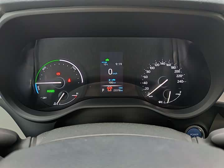 Фото 9 - Toyota Sienna