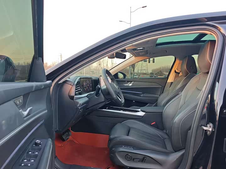 Фото 4 - Volkswagen Passat