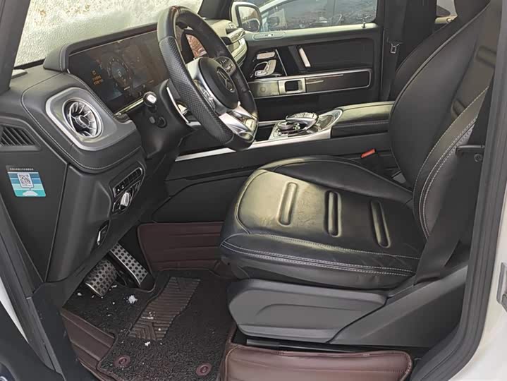 Фото 9 - Mercedes-Benz G-Class