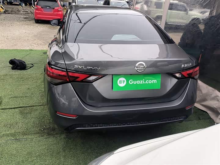 Фото 6 - Nissan Sylphy