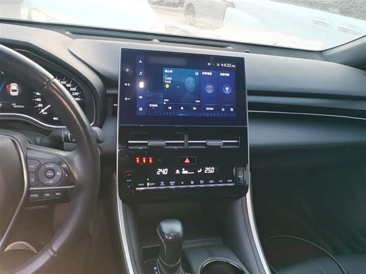 Фото 6 - Toyota Avalon