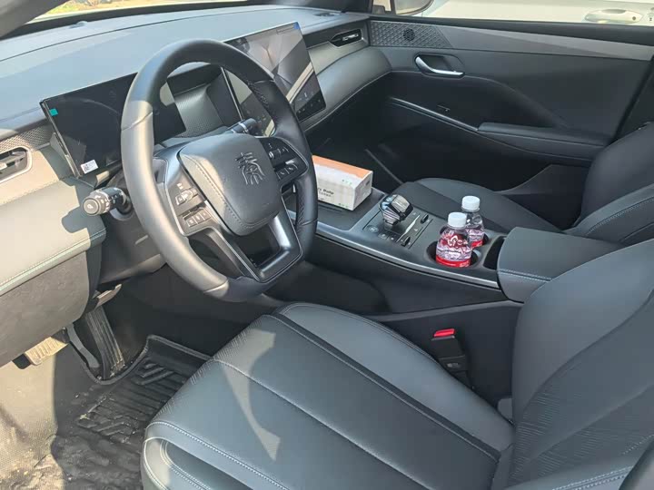 Фото 3 - BYD Qin Plus