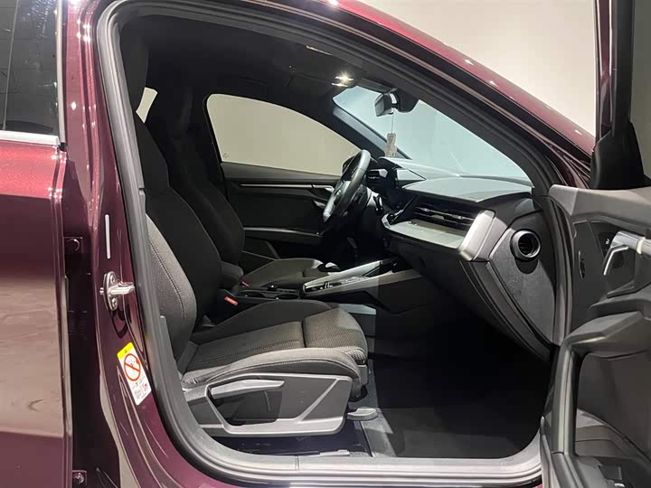 Фото 9 - Audi A3