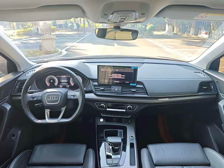 Фото 4 - Audi Q5L