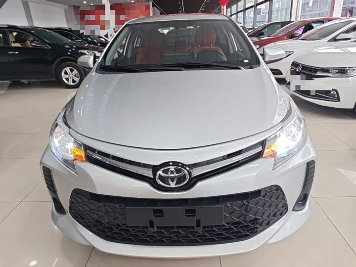 Фото 3 - Toyota Vios FS