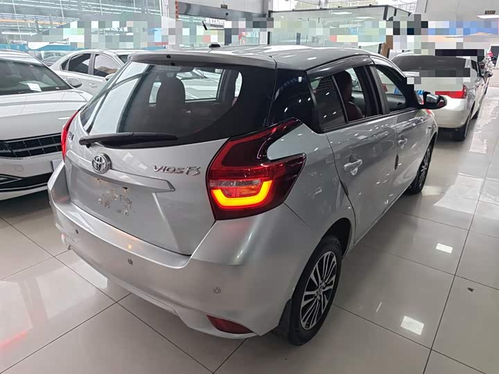 Фото 7 - Toyota Vios FS