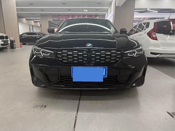 Фото 2 - BMW 3 Series