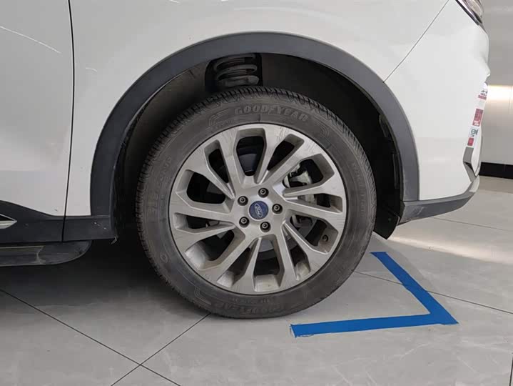 Фото 6 - Ford Equator