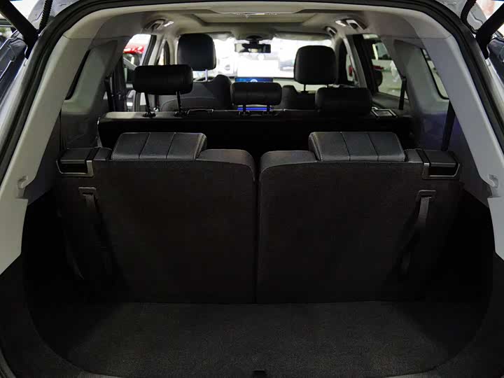 Фото 7 - Chery Tiggo 8