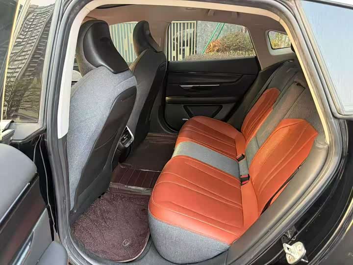 Фото 7 - XPeng P7