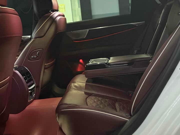 Фото 6 - Cadillac CT6