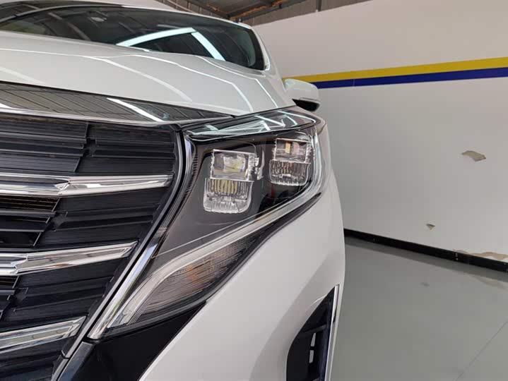 Фото 5 - GAC Trumpchi M8