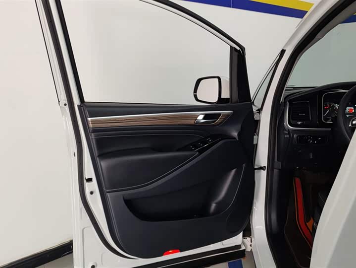 Фото 7 - GAC Trumpchi M8