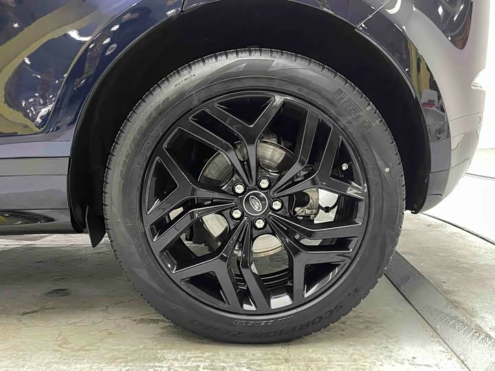 Фото 6 - Land Rover Range Rover Evoque L