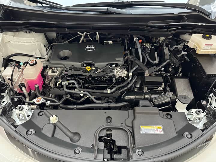 Фото 9 - Toyota Sienna