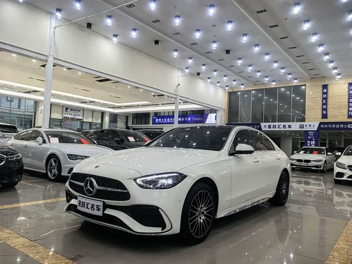 Фото 1 - Mercedes-Benz C-Class