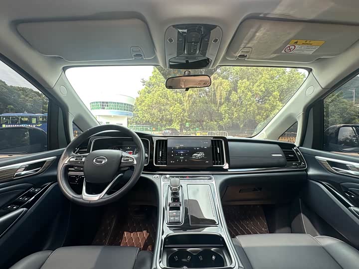 Фото 4 - GAC Trumpchi M8