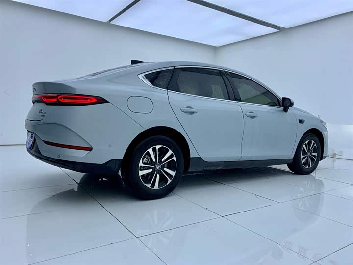 Фото 5 - BYD Qin Plus