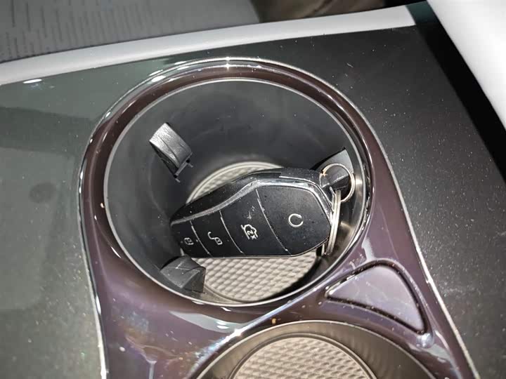 Фото 9 - BYD Seal 06 GT