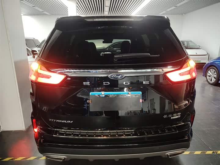 Фото 5 - Ford Edge