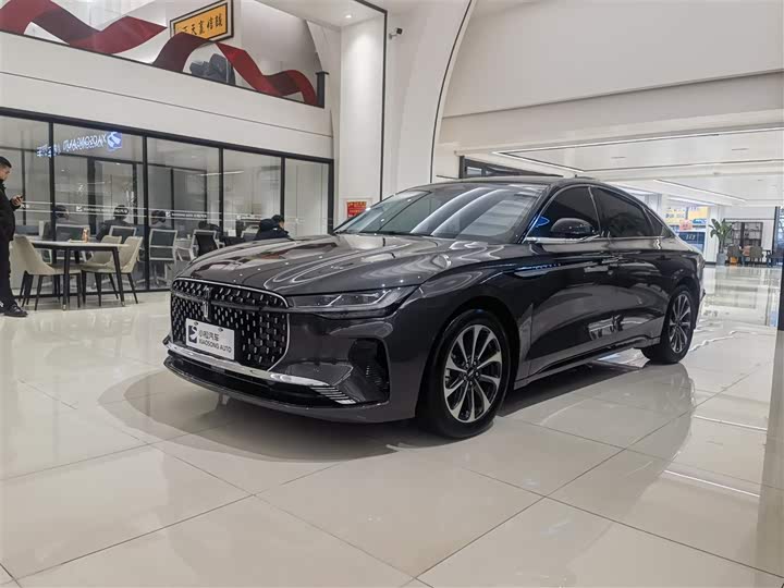 Фото 1 - Lincoln Z (Zephyr)