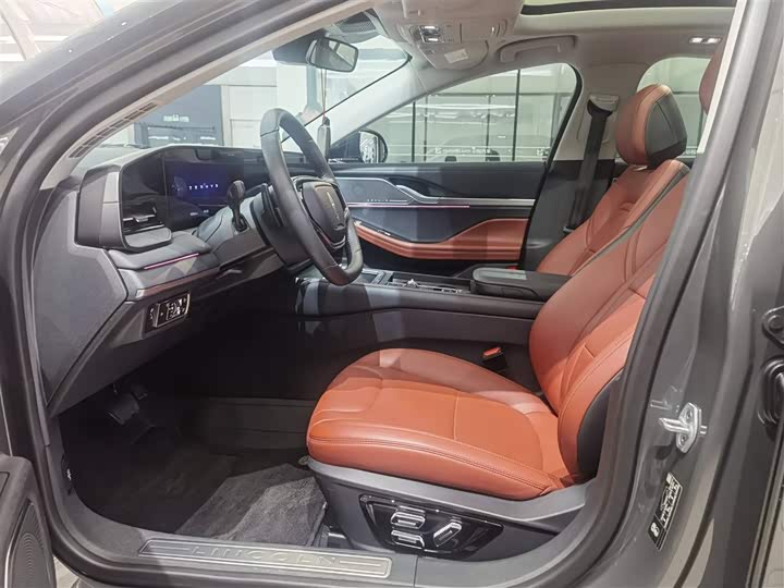 Фото 8 - Lincoln Z (Zephyr)