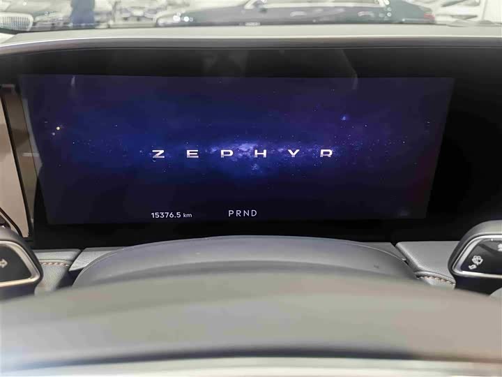 Фото 9 - Lincoln Z (Zephyr)