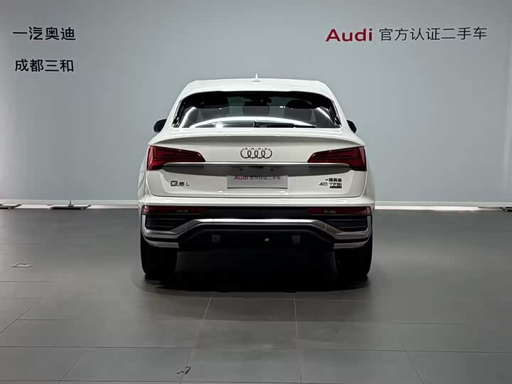 Фото 5 - Audi Q5L Sportback