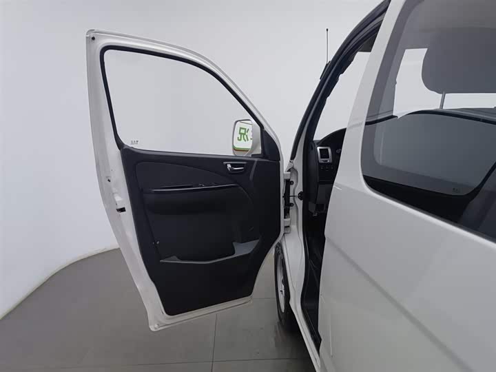 Фото 8 - Foton G5