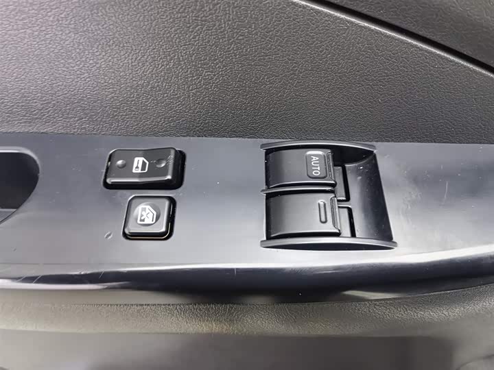 Фото 9 - Foton G5