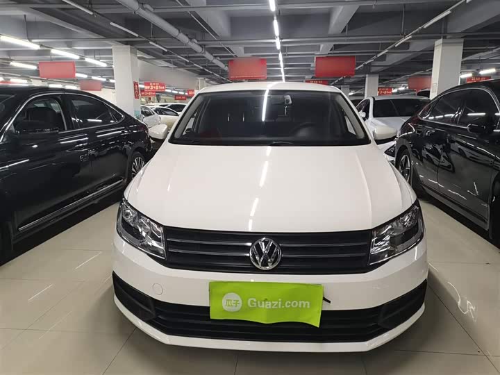 Фото 3 - Volkswagen Santana