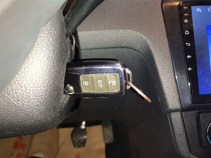 Фото 9 - Volkswagen Santana