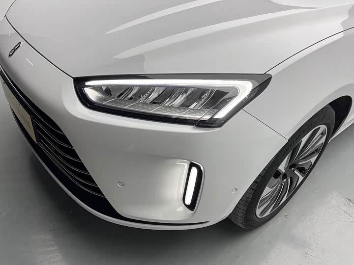 Фото 9 - Aito M5