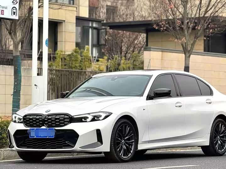 Фото 1 - BMW 3 Series