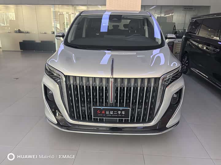 Фото 2 - Hongqi HQ9