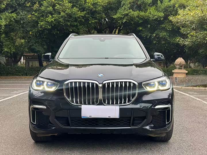 Фото 2 - BMW X5
