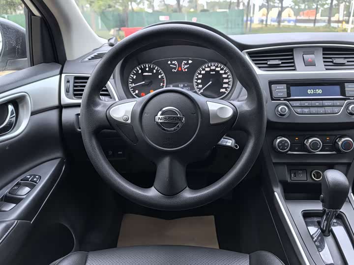 Фото 9 - Nissan Sylphy