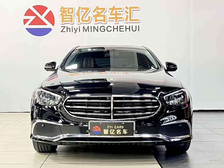 Фото 2 - Mercedes-Benz E-Class