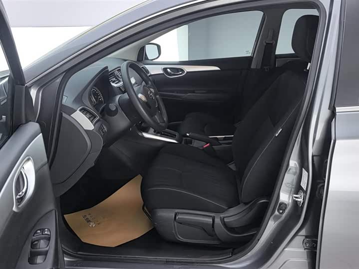 Фото 9 - Nissan Sylphy