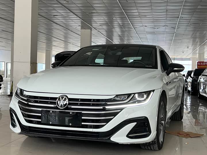 Фото 1 - Volkswagen CC