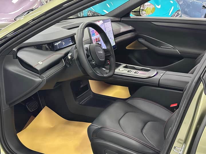 Фото 9 - Xiaomi SU7