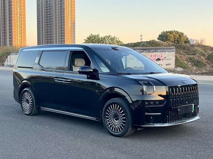 Фото 3 - Zeekr 009