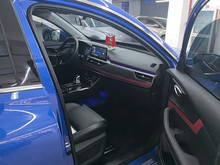 Фото 8 - Chery Tiggo 7