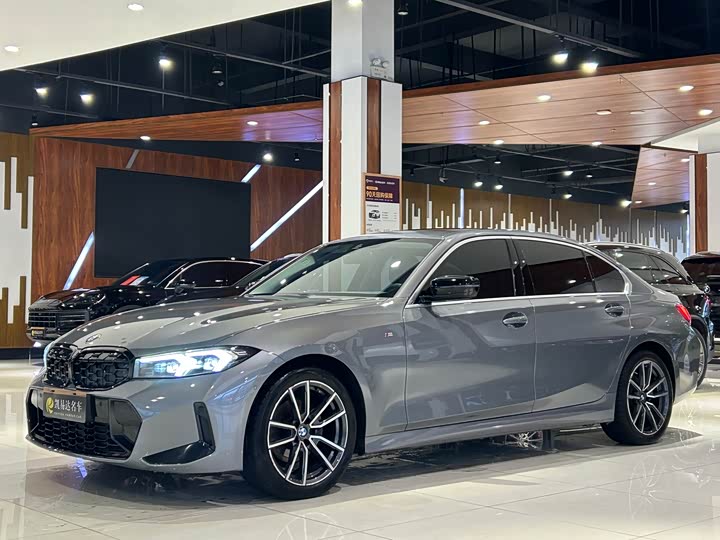 Фото 1 - BMW 3 Series