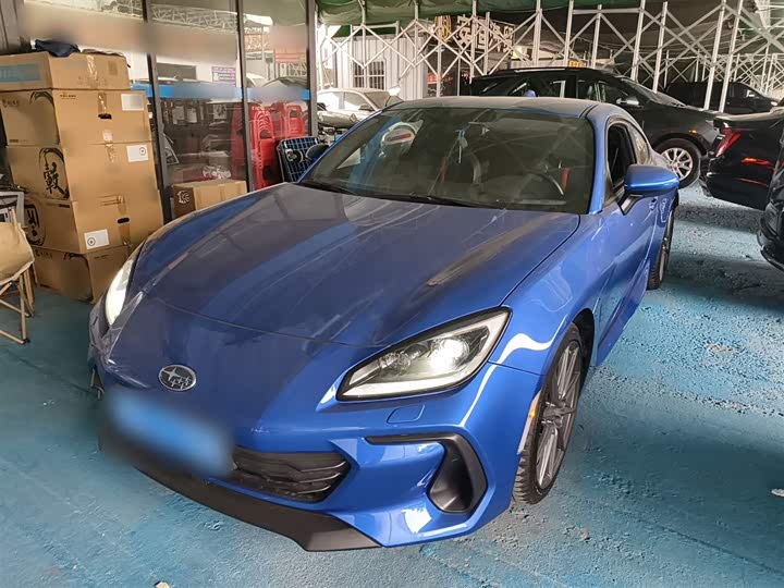 Фото 2 - Subaru BRZ