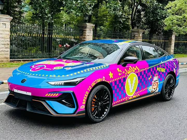 Фото 1 - Changan UNI-V